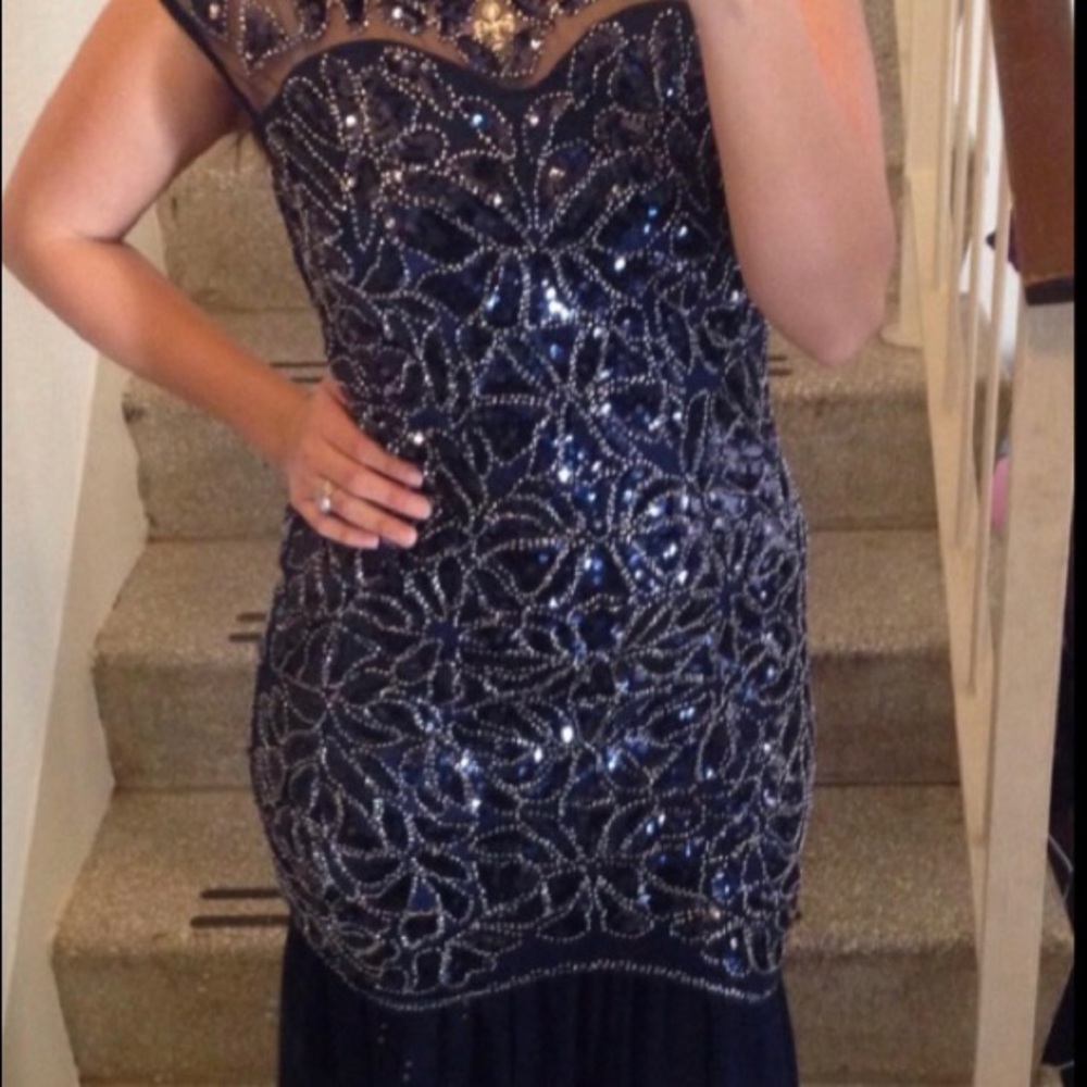 Blue Sequin 1920’s Style Evening Dress
